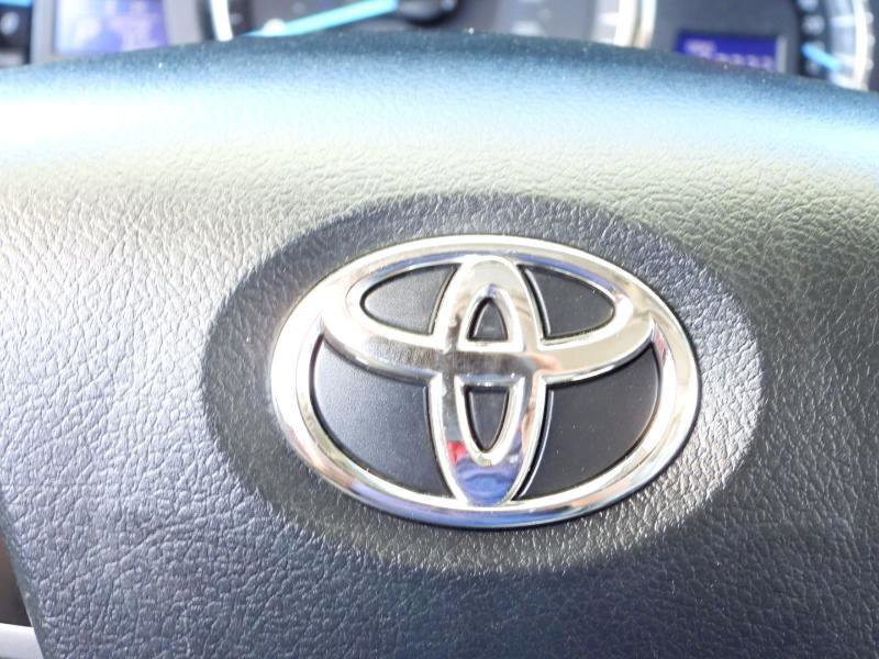 Used 2012 Toyota Camry XLE FWD image 69
