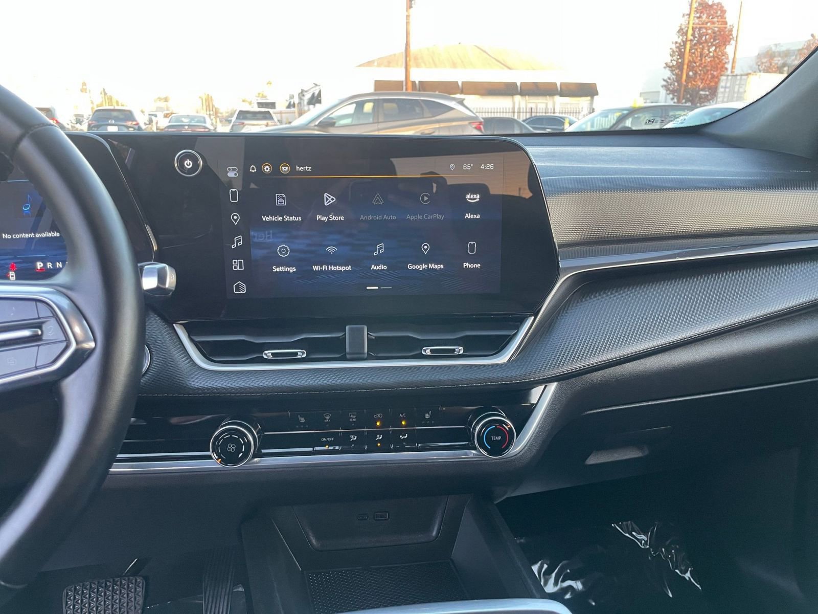 Used 2025 Chevrolet Equinox LT image 18