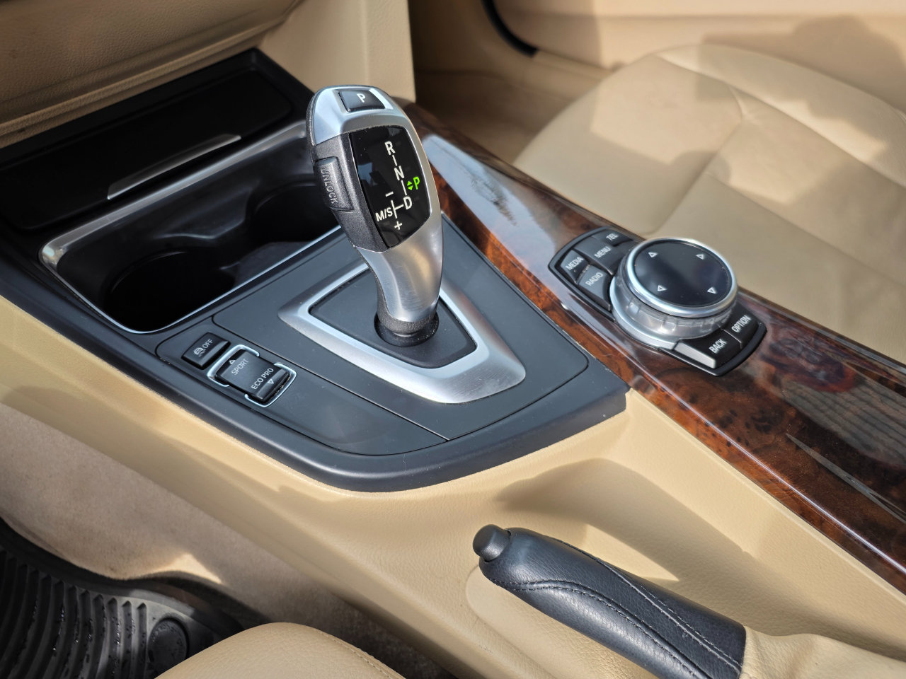 Used 2014 BMW 328d xDrive Sedan image 21