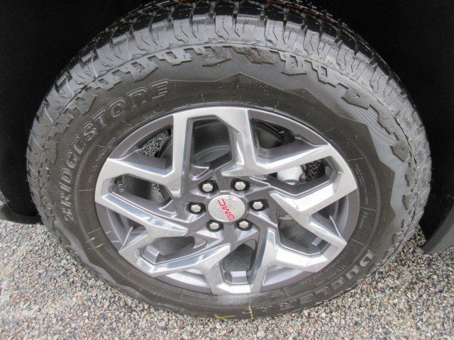 New 2025 GMC Sierra 1500 SLT w/ SLT Premium Plus Package image 12