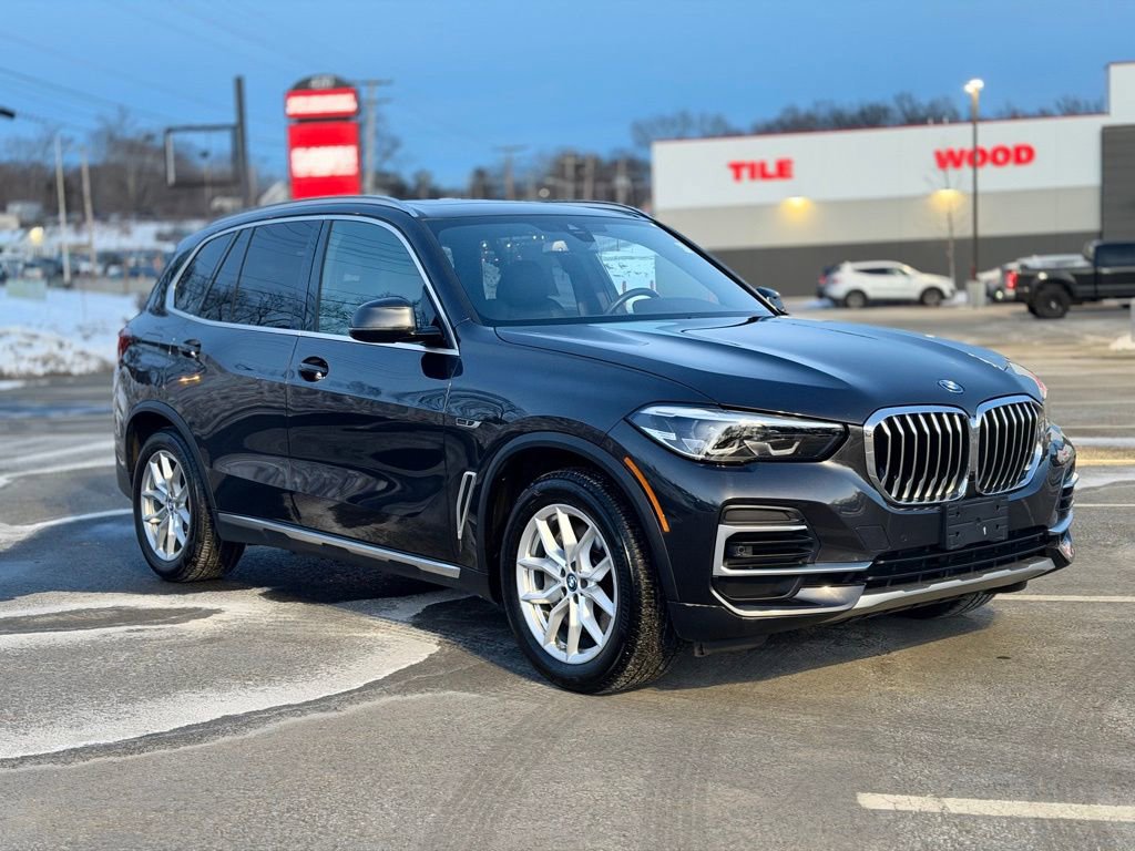 Used 2023 BMW X5 xDrive45e image 9