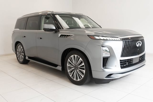 Used 2025 INFINITI QX80 Sensory AWD/4WD image 7