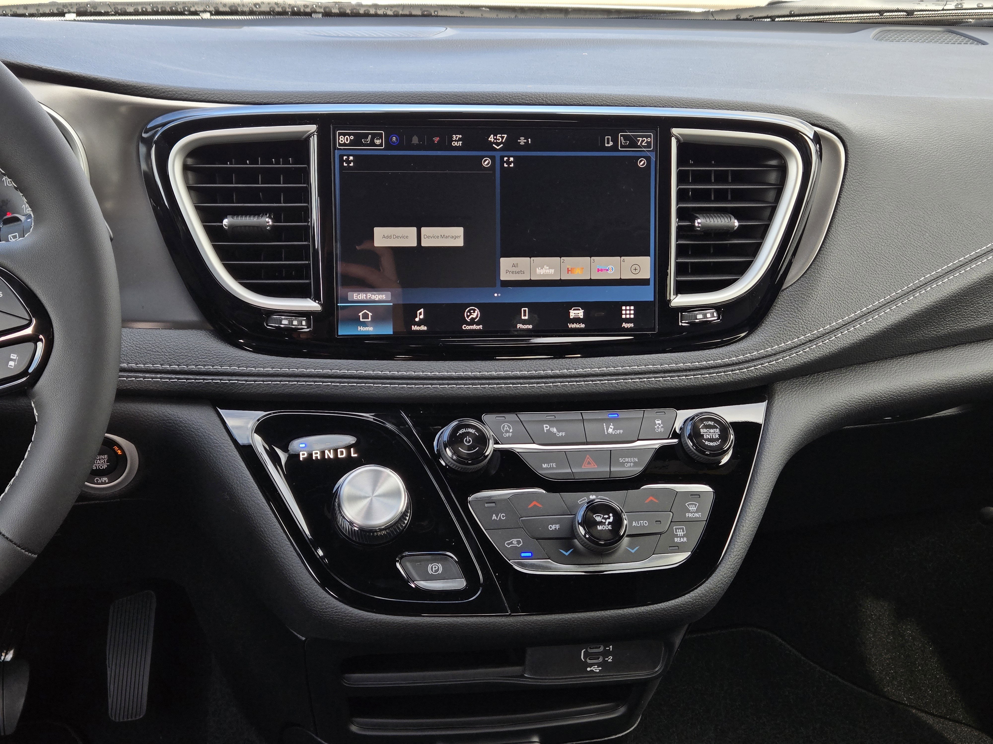 New 2026 Chrysler Pacifica Select image 18