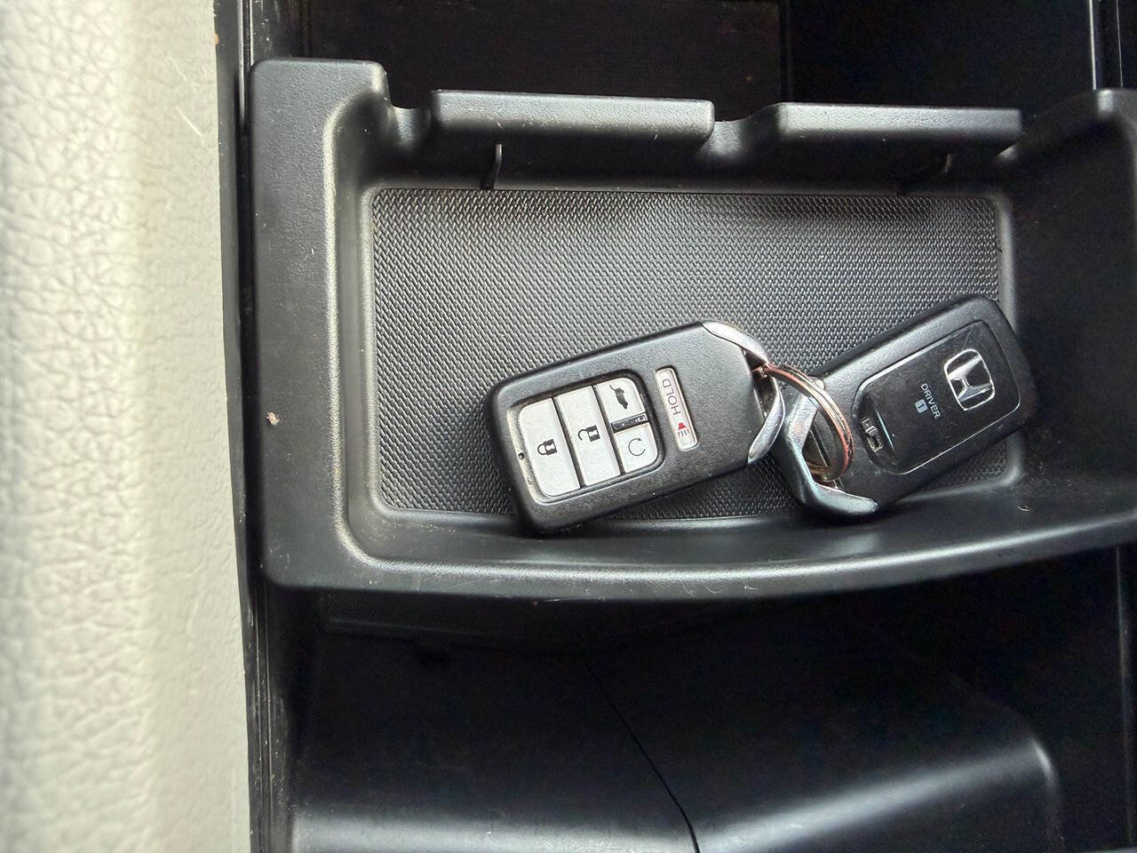 Used 2016 Honda Pilot Elite image 40