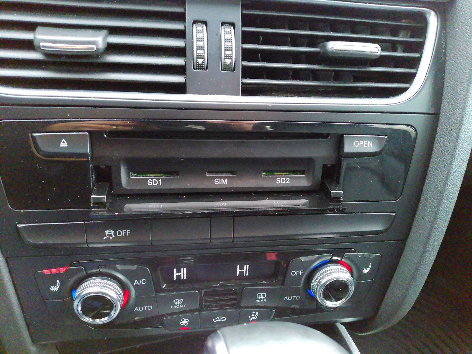 Used 2015 Audi A4 Premium Plus w/ Technology Package image 15