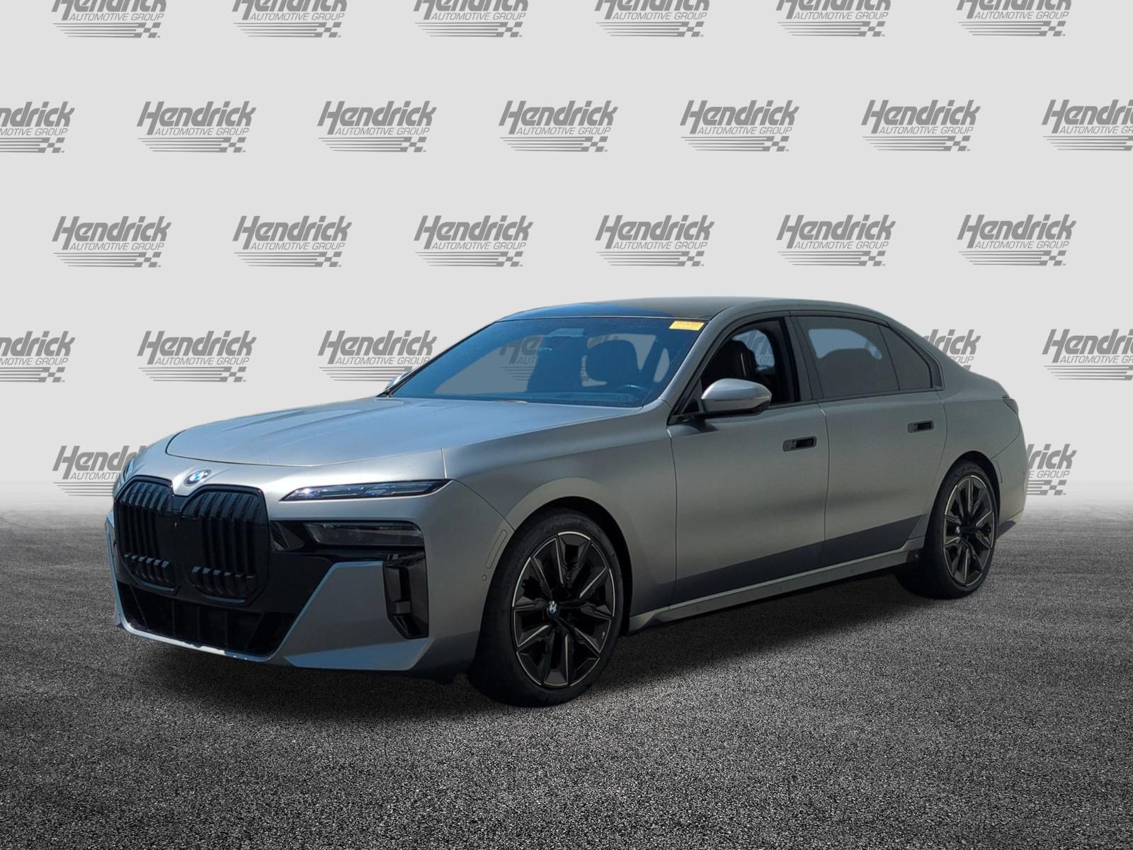 Used 2023 BMW 760i xDrive AWD/4WD image 5
