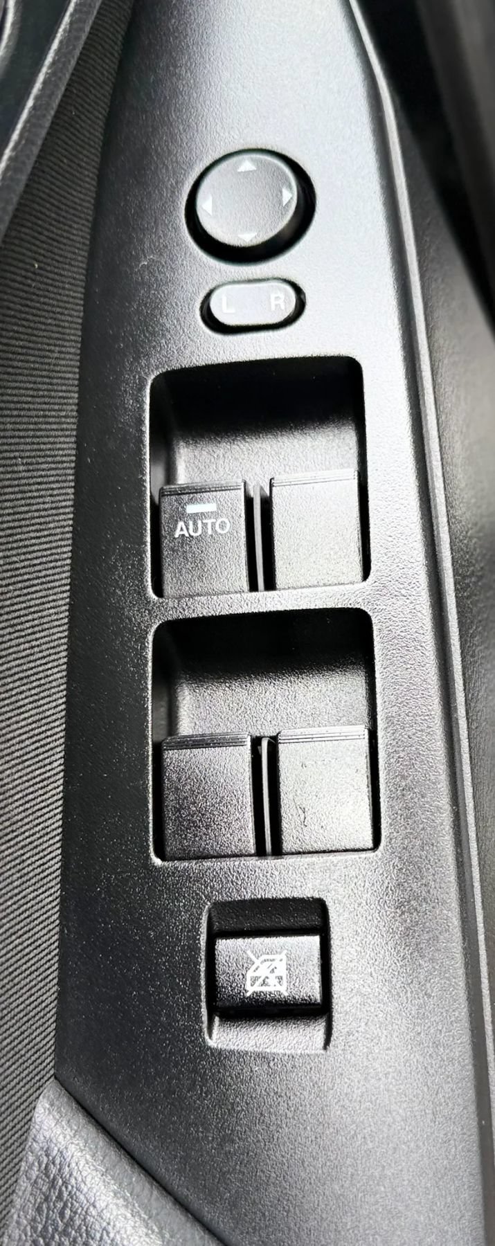 Used 2013 MAZDA MAZDA3 i Touring FWD image 23