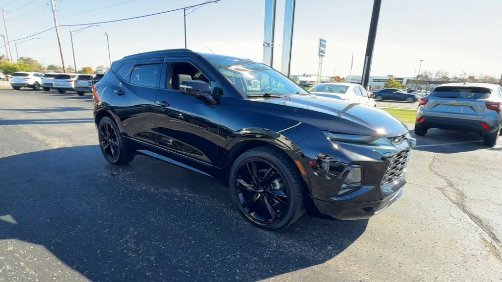 Used 2022 Chevrolet Blazer RS w/ Enhanced Convenience Package AWD/4WD image 2