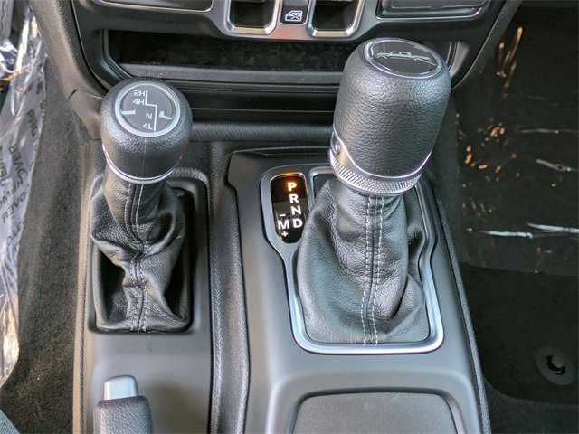 New 2025 Jeep Gladiator Sport image 19