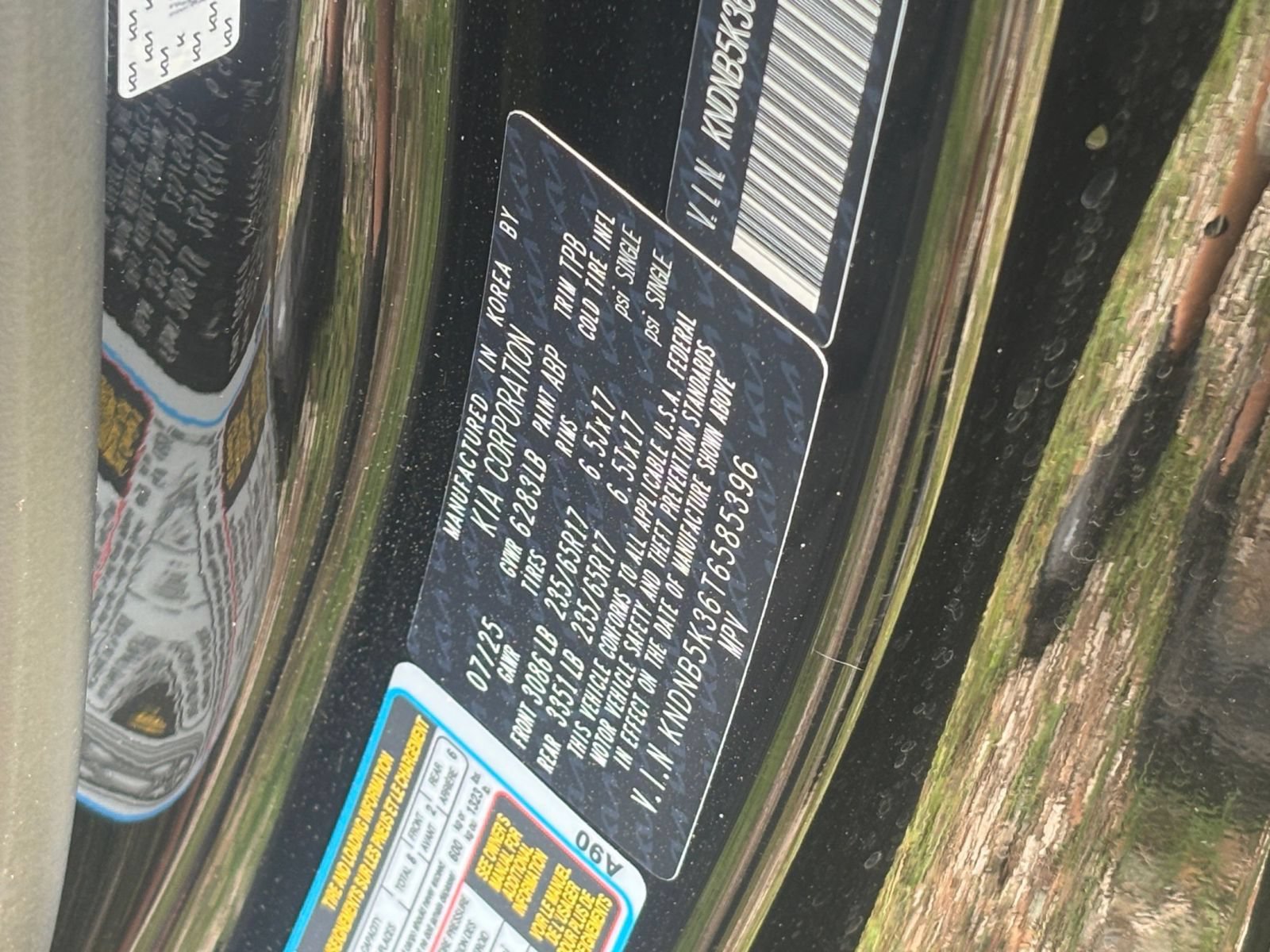 Used 2026 Kia Carnival FWD image 31