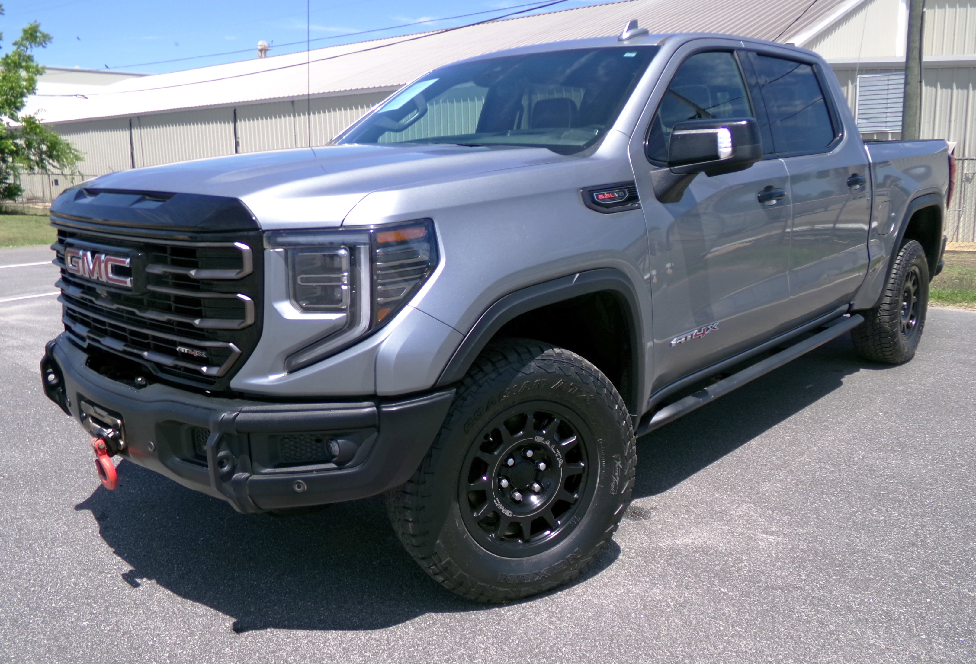 Used 2023 GMC Sierra 1500 AT4X w/ AT4X AEV Edition AWD/4WD image 1