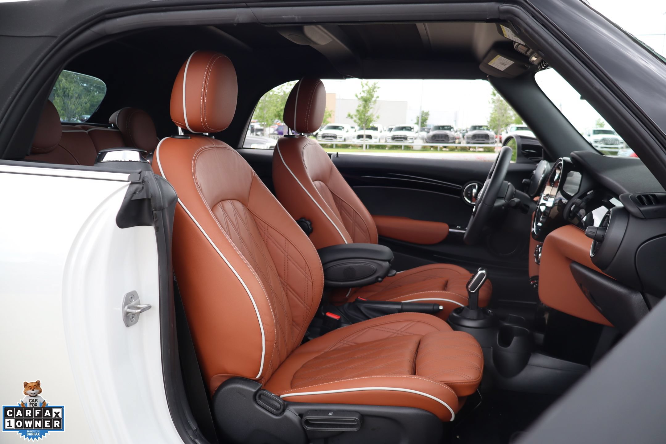 Used 2024 MINI Cooper Convertible w/ Signature Upholstery Package FWD image 27