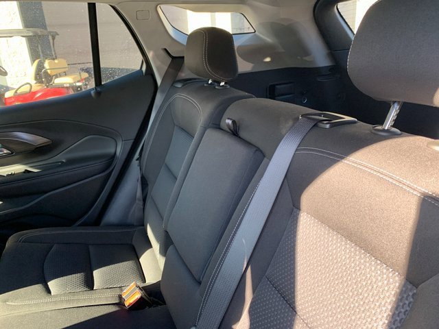 Used 2024 GMC Terrain SLE w/ Driver Convenience Package image 7