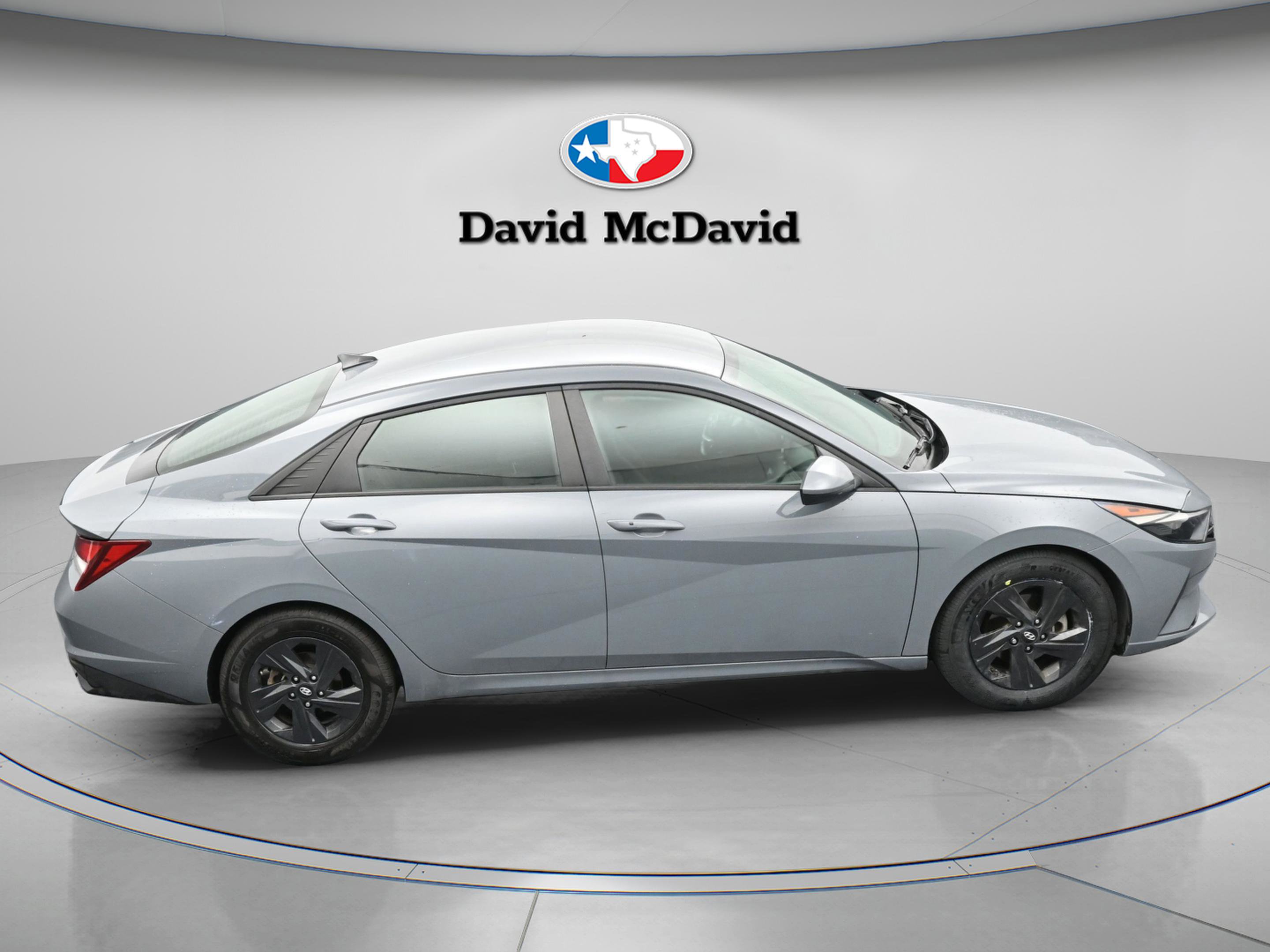 Used 2022 Hyundai Elantra SEL w/ Convenience Package image 22