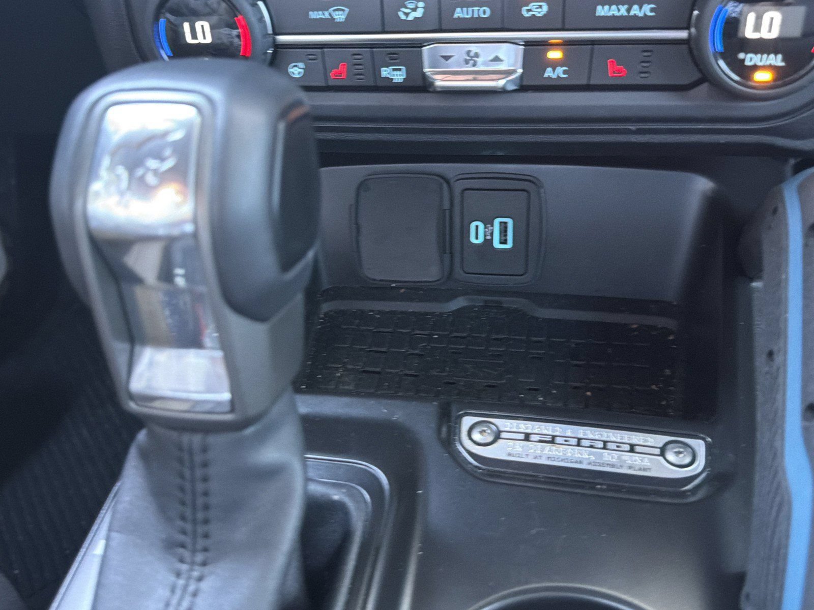 Used 2024 Ford Bronco Wildtrak AWD/4WD image 32