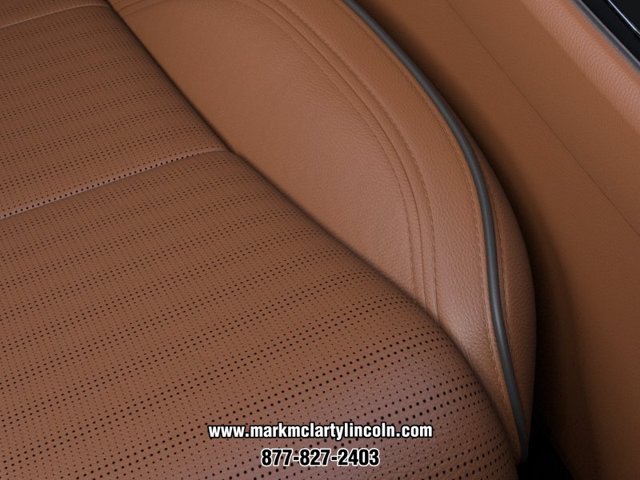 New 2026 Lincoln Aviator Black Label w/ Black Label Special Edition AWD/4WD image 16