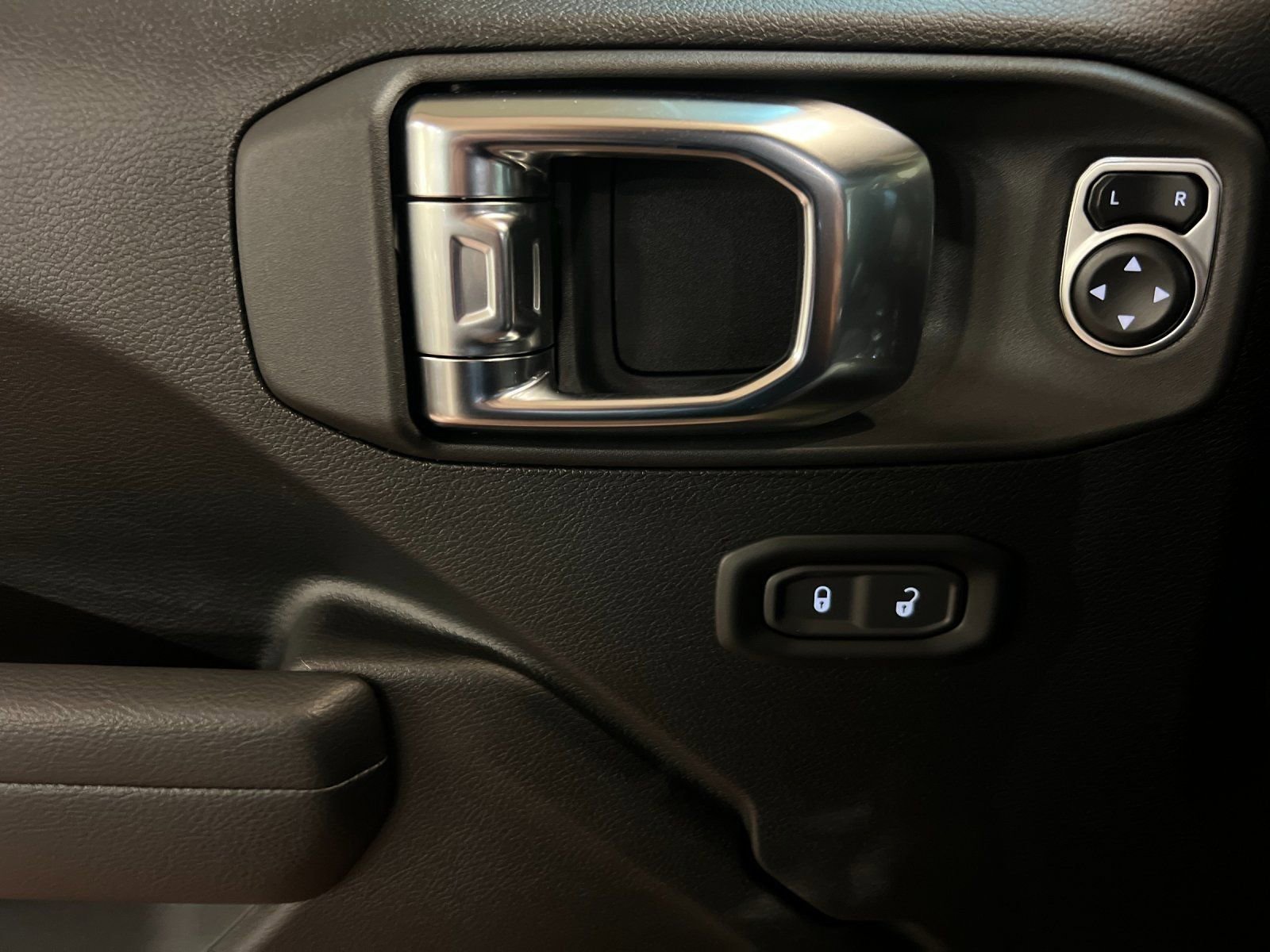 New 2026 Jeep Wrangler Willys image 10