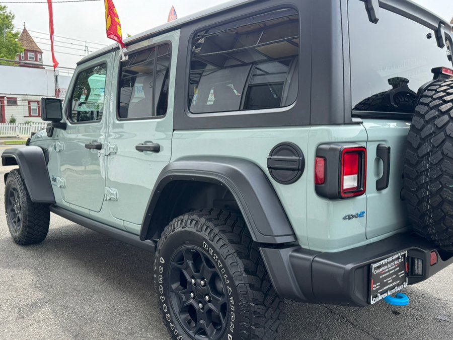 Used 2023 Jeep Wrangler Unlimited w/ Cold Weather Group AWD/4WD image 33