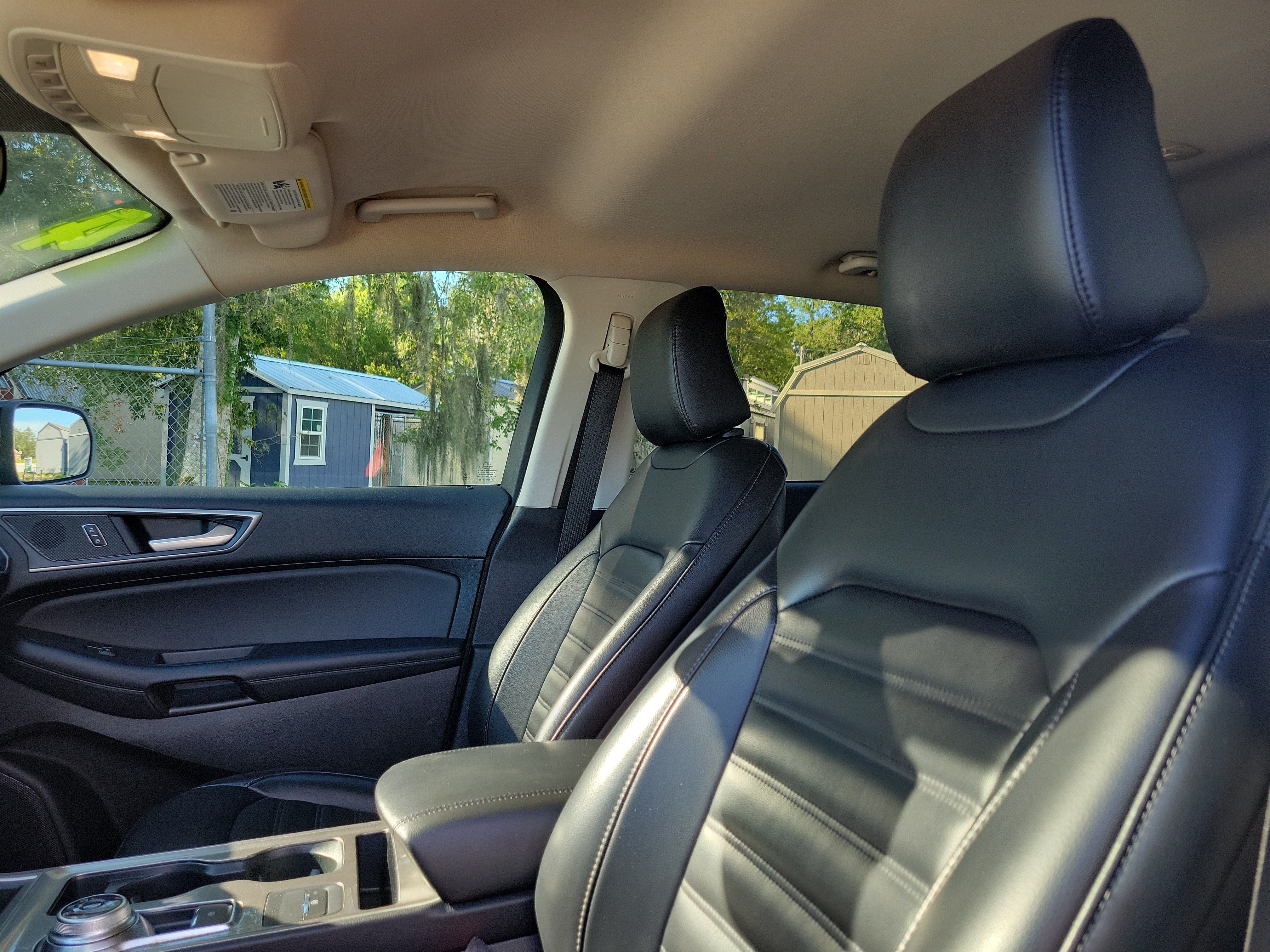 Used 2024 Ford Edge SEL AWD/4WD image 9