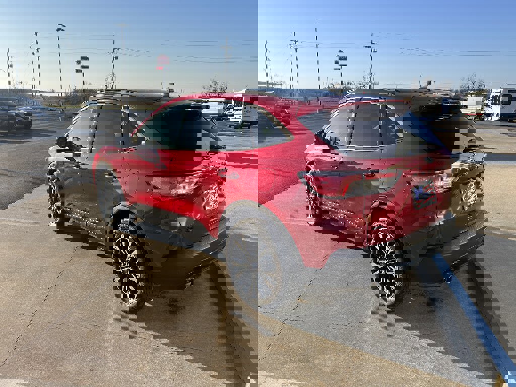 Used 2022 Ford Escape SEL w/ SEL Stealth AWD Package image 3