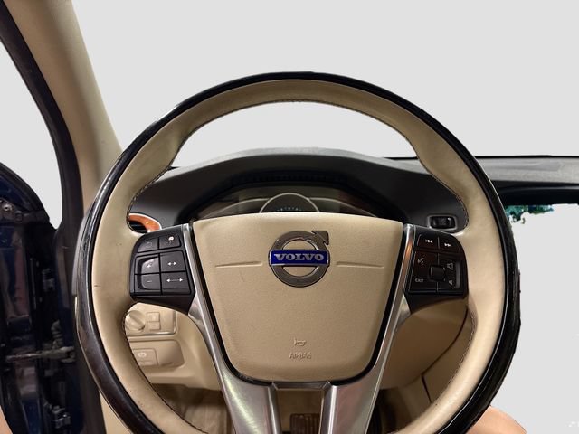 Used 2015 Volvo S60 T5 Platinum w/ Climate Package AWD/4WD image 11