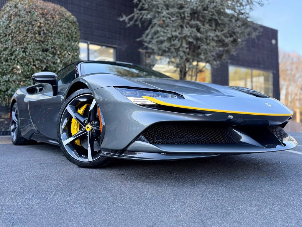 Used 2021 Ferrari SF90 Stradale image 9