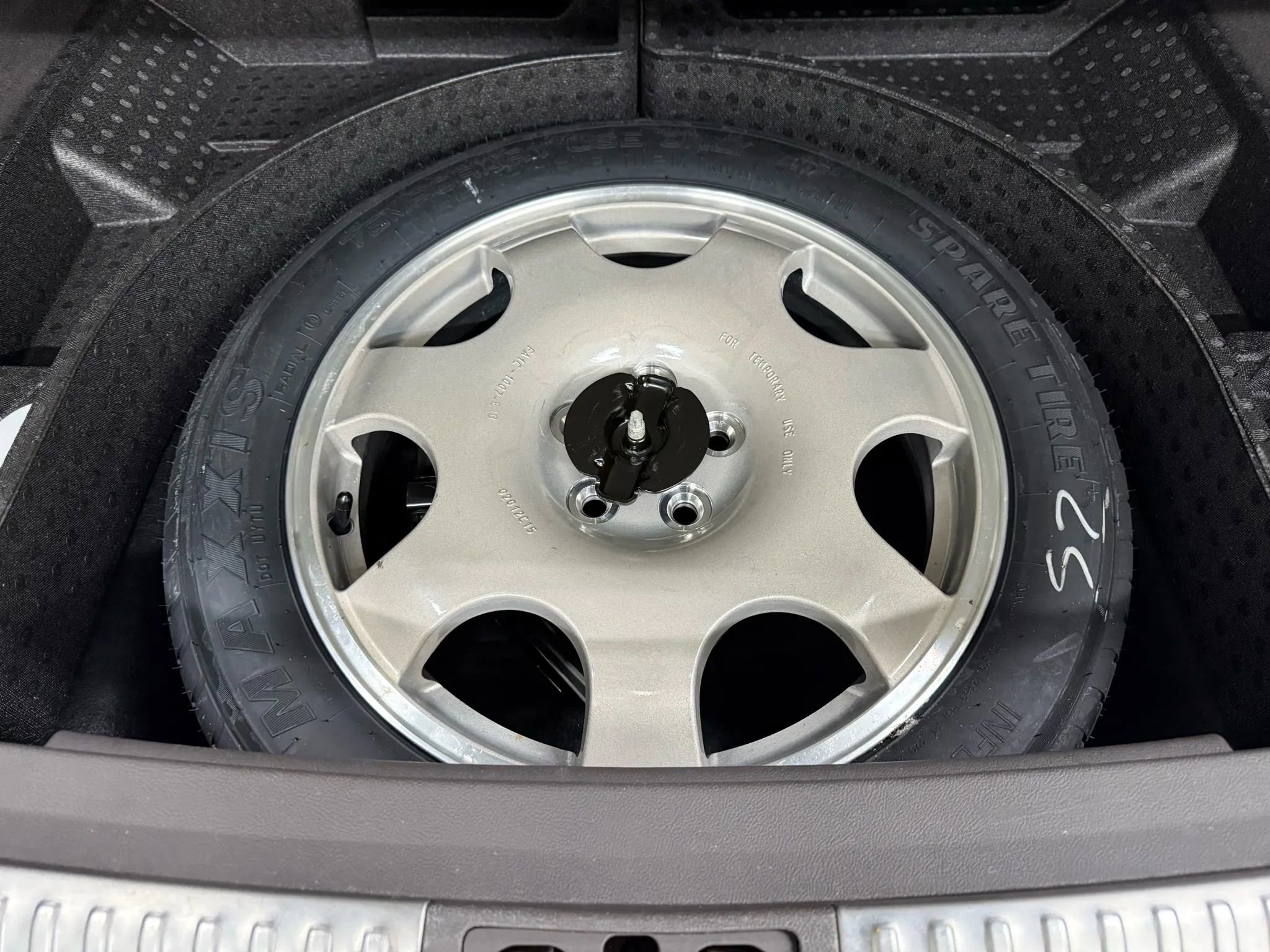 Used 2021 Lincoln Nautilus Reserve w/ Class II Trailer Tow Package image 45