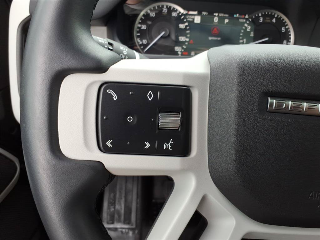 Certified 2023 Land Rover Defender 90 SE AWD/4WD image 15