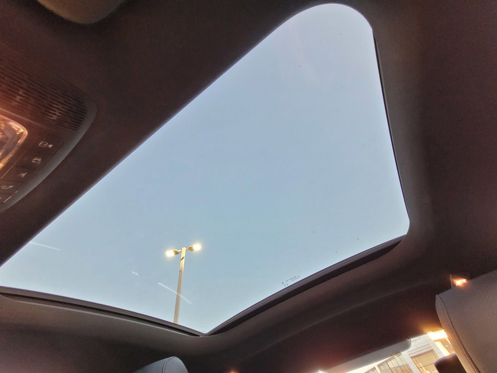 Used 2025 Mercedes-Benz CLA 250 4MATIC image 19