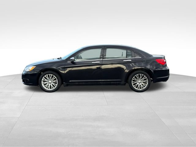 Used 2012 Chrysler 200 Limited FWD image 22