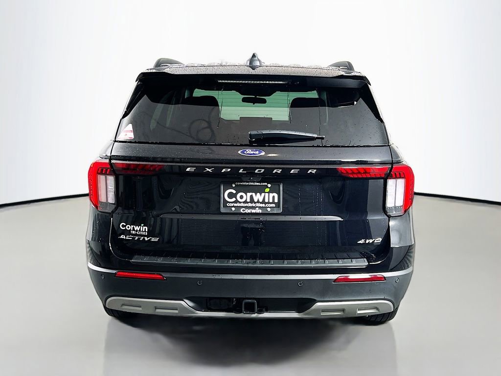New 2026 Ford Explorer Active w/ Active Comfort Package image 13