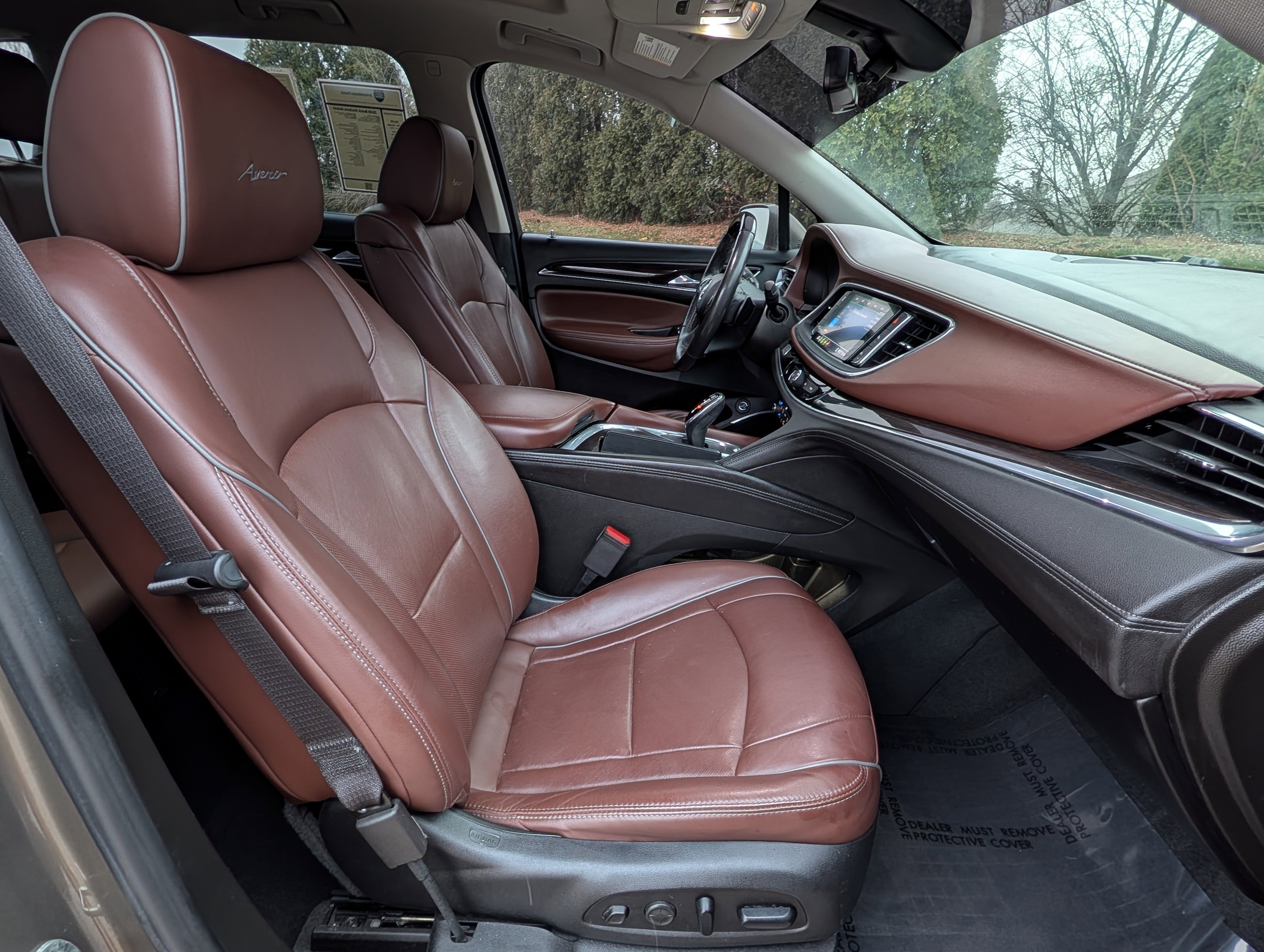 Used 2020 Buick Enclave Avenir w/ Avenir Technology Package image 11