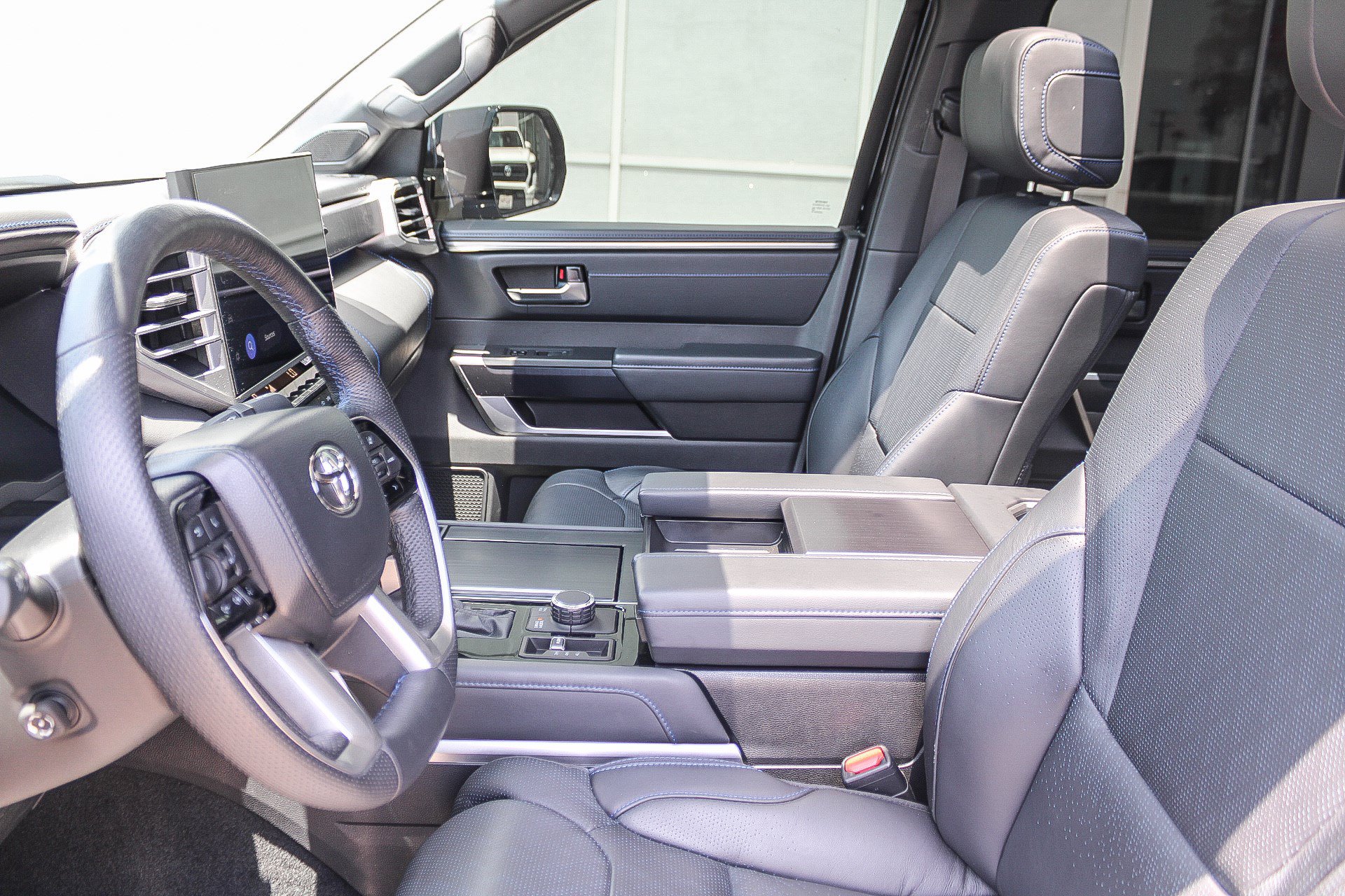 Certified 2024 Toyota Tundra Platinum AWD/4WD image 23