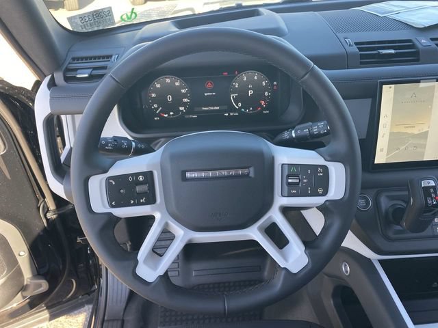 New 2025 Land Rover Defender 130 X-Dynamic SE AWD/4WD image 7