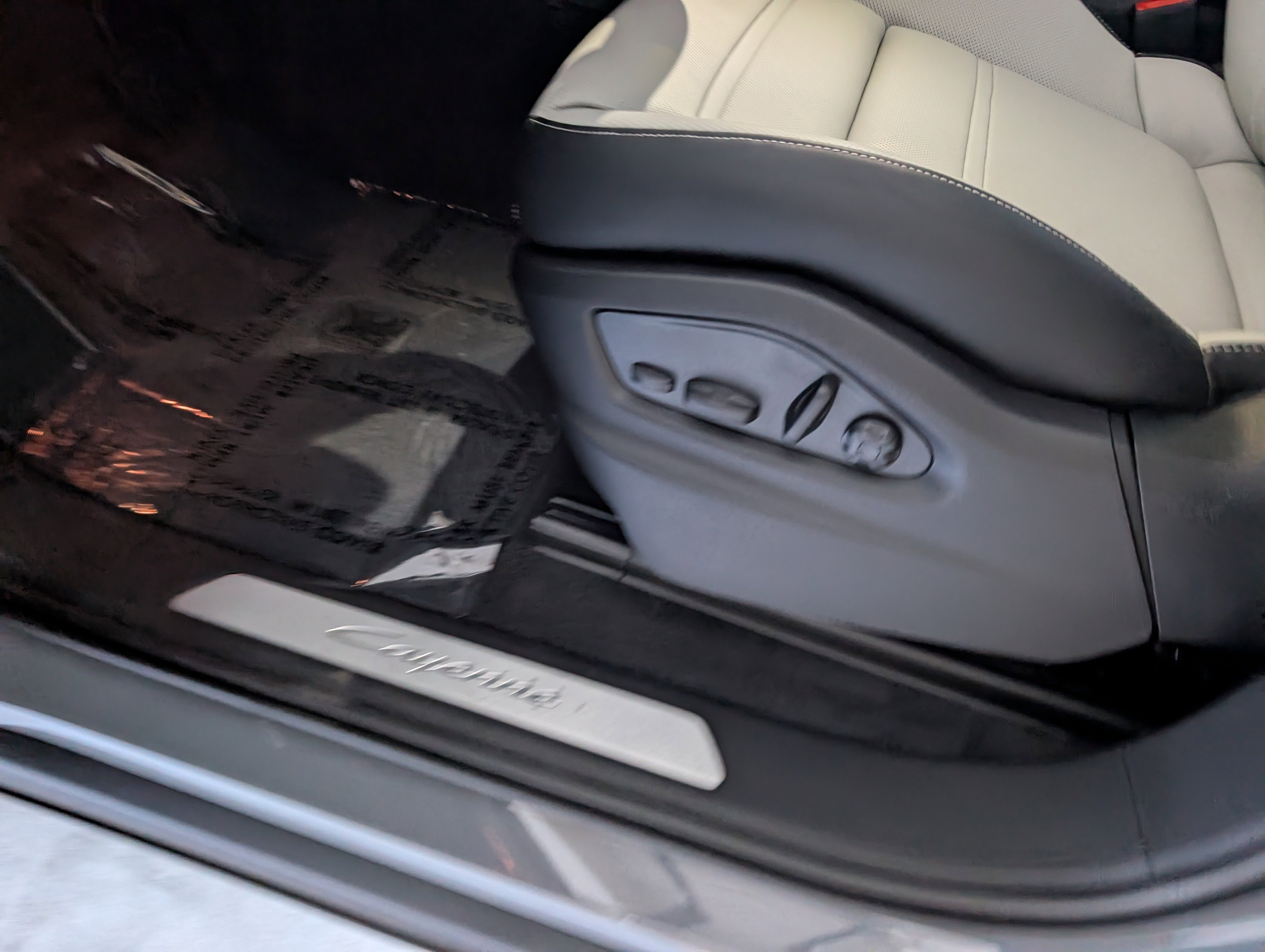 New 2026 Porsche Cayenne E-Hybrid image 29