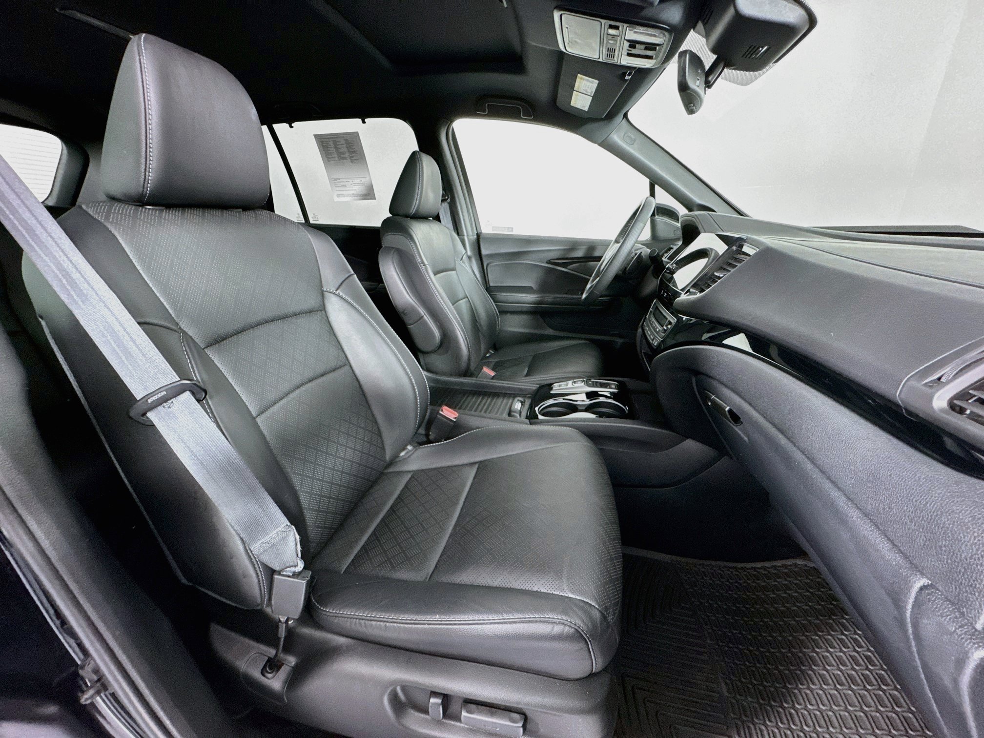 Certified 2022 Honda Passport Elite image 29