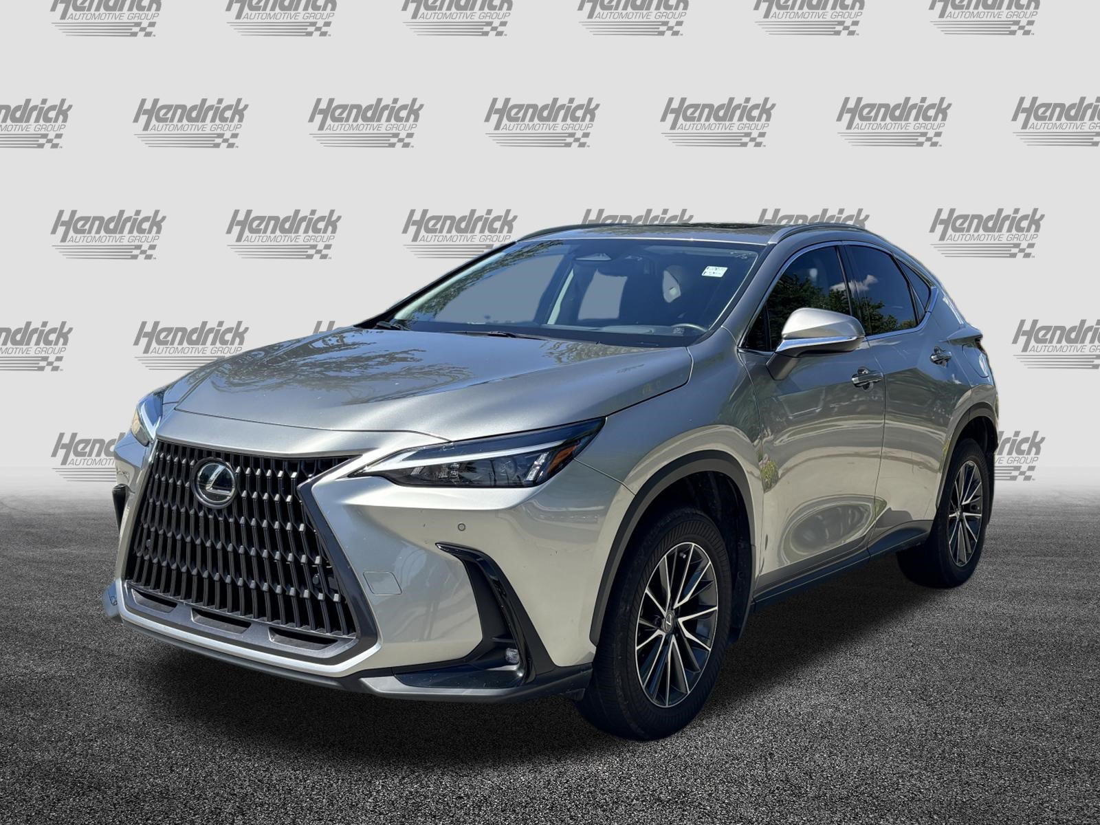 Used 2024 Lexus NX 350h AWD image 6