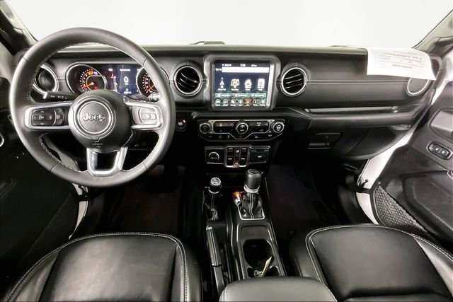 Used 2023 Jeep Wrangler Sahara image 7