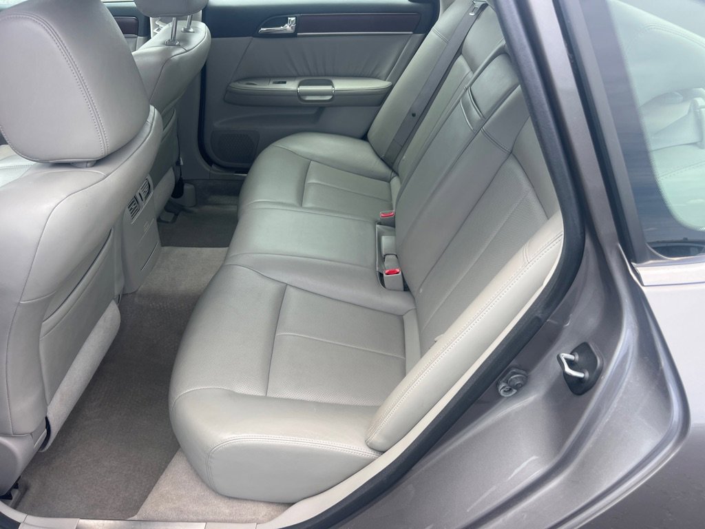 Used 2008 INFINITI M35 x w/ Technology Pkg AWD/4WD image 13