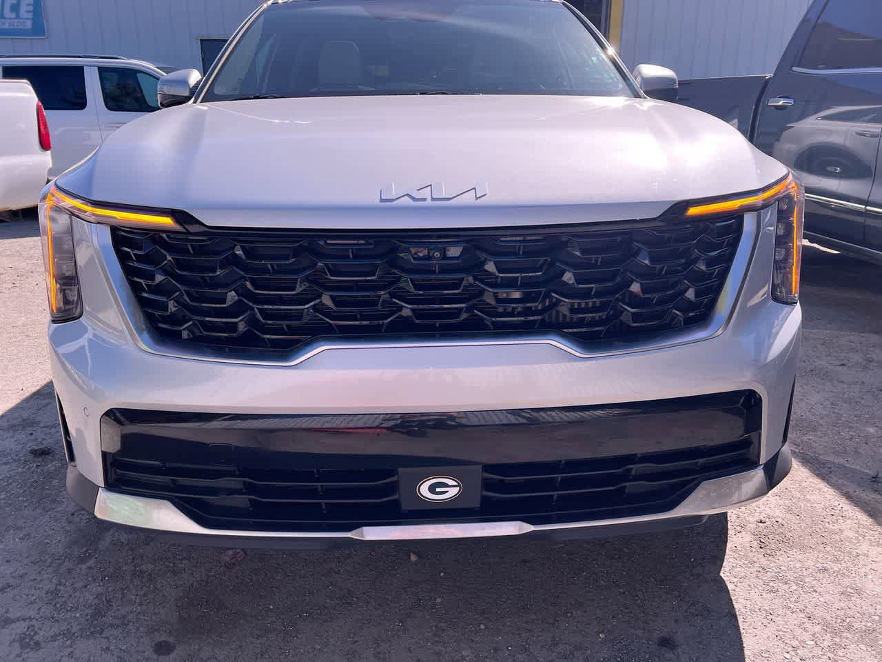 Certified 2025 Kia Sorento SX Prestige AWD/4WD image 28