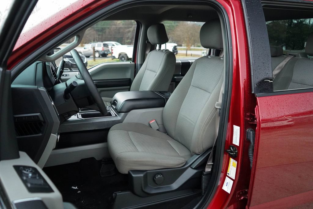 Used 2017 Ford F150 XLT image 8