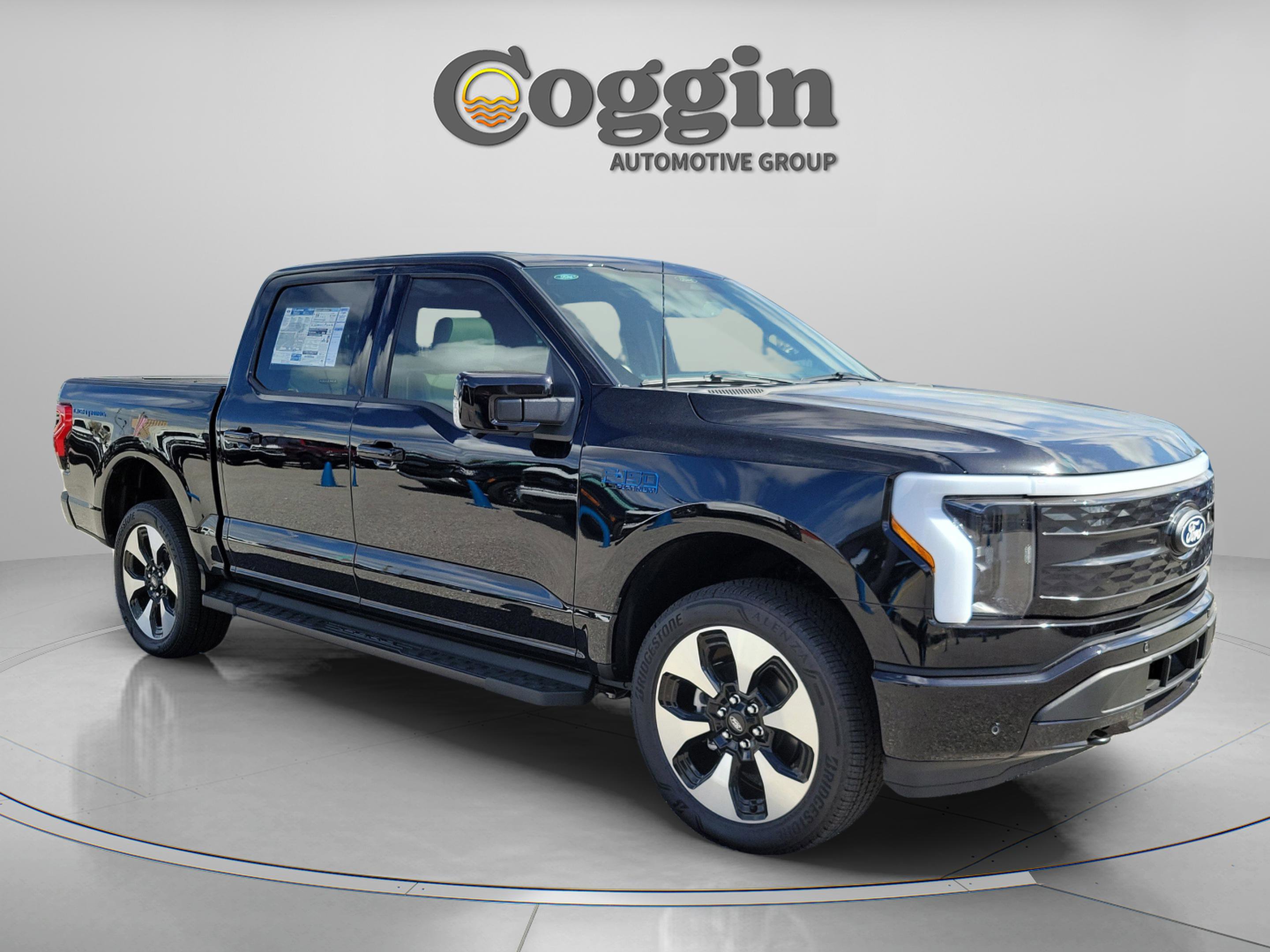 New 2025 Ford F150 Lightning Platinum image 6