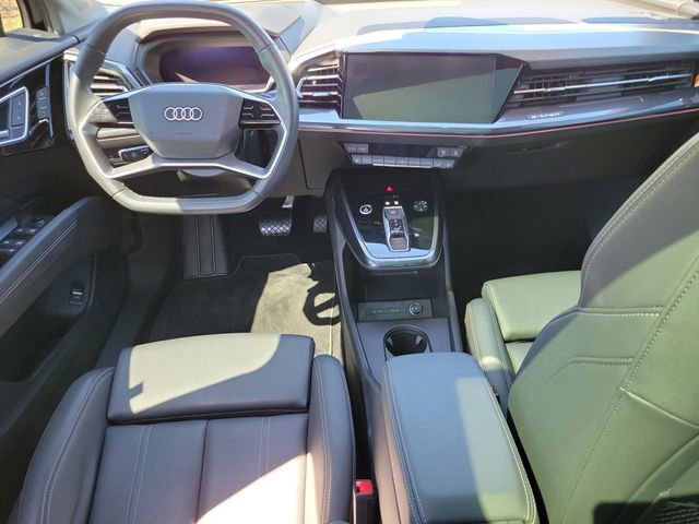 Used 2023 Audi Q4 e-tron Prestige image 16