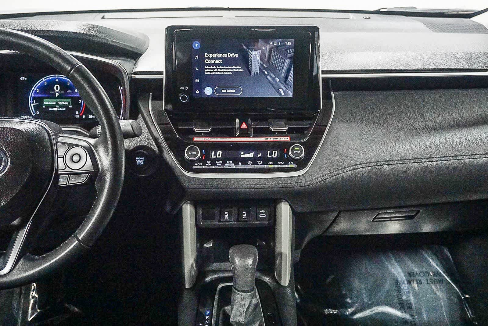 Certified 2024 Toyota Corolla Cross XLE w/ Convenience Package FWD image 16