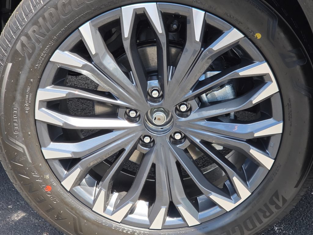 New 2026 Nissan Rogue Platinum w/ Platinum Premium Package AWD/4WD image 13