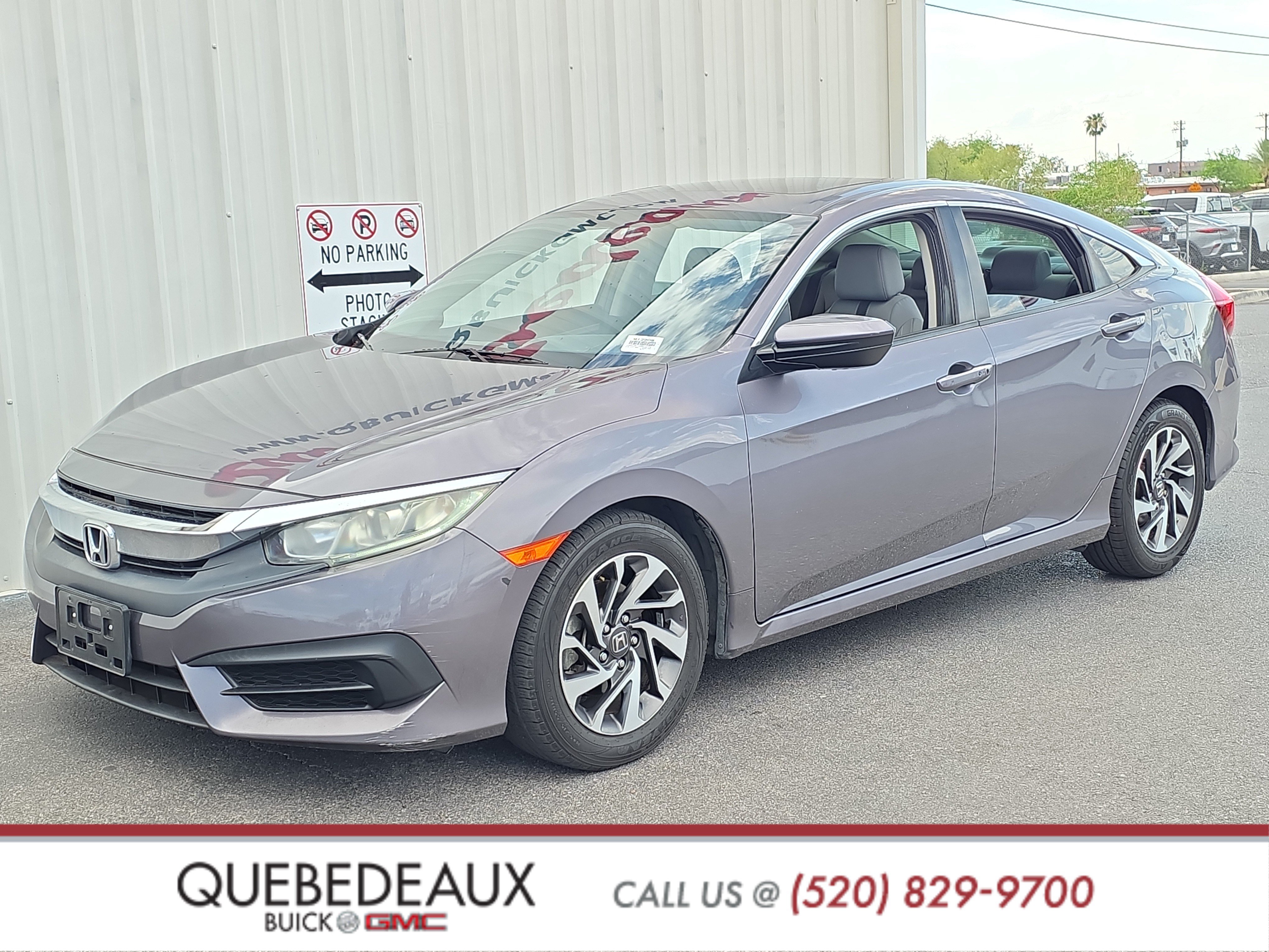 Used 2018 Honda Civic EX image 3