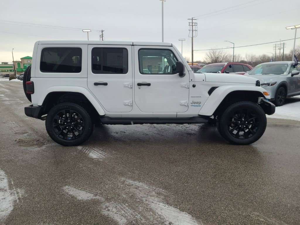 Used 2022 Jeep Wrangler Unlimited Sahara image 7