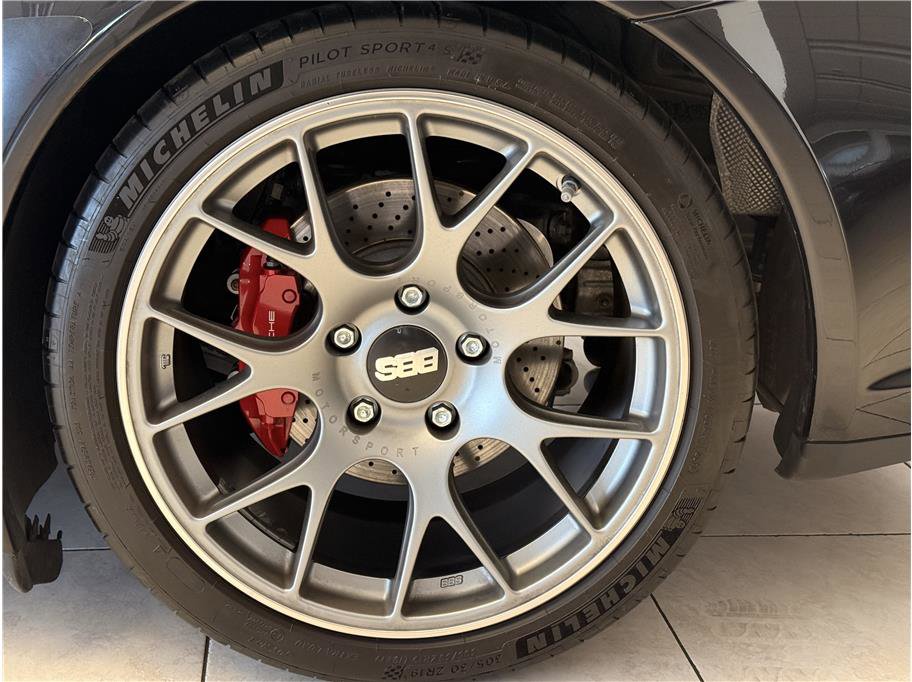 Used 2010 Porsche 911 Carrera S image 9