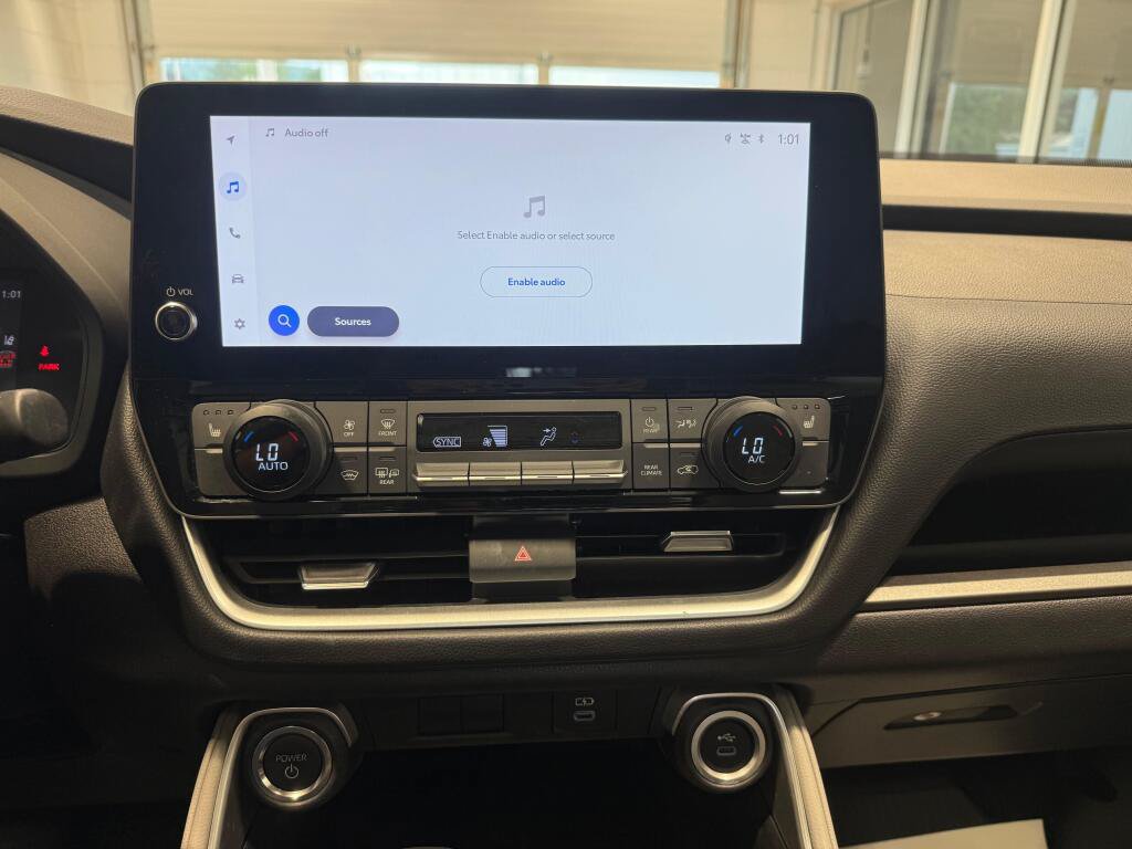 Used 2025 Toyota Grand Highlander AWD Hybrid image 30