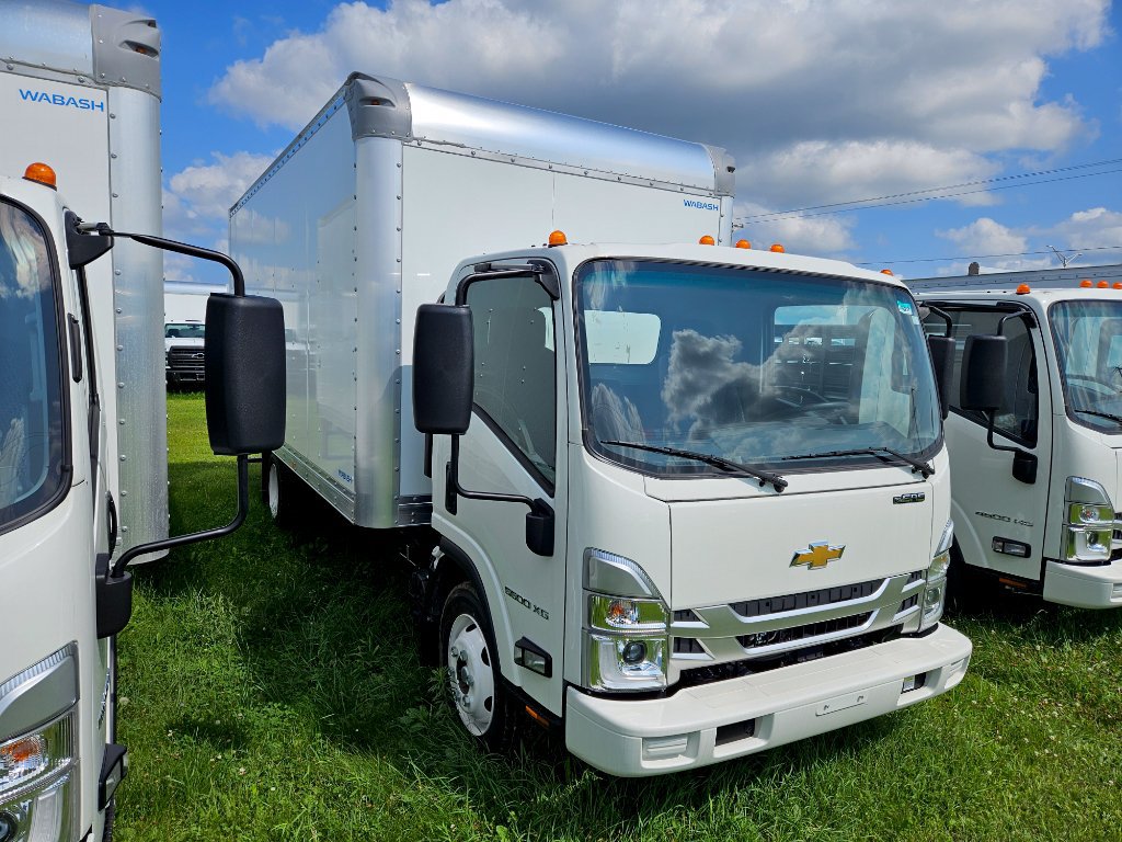 New 2024 Chevrolet Low Cab Forward 5500XG RWD image 2